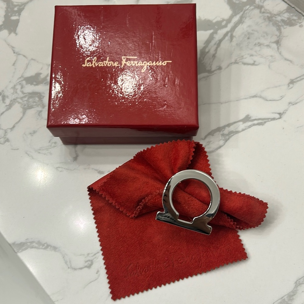 Salvatore Ferragamo silver scarf clip in original box